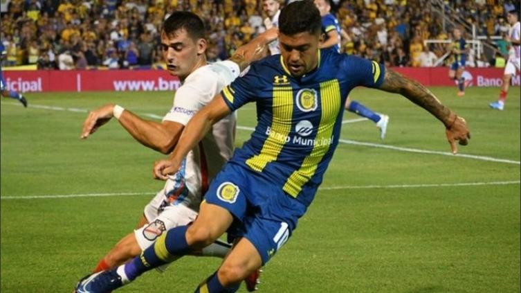 En Rosario Central, Federico Martínez aprovecha al parate para recuperarse de su lesión