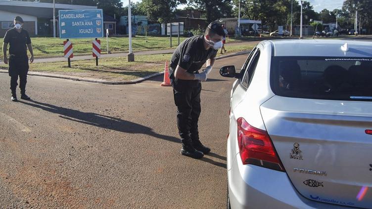 Más de 3.200 detenidos por violar el aislamiento social