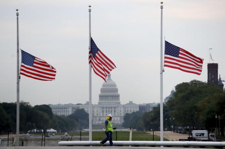 Washington arrancó una cuarentena hasta el 24 de abril
