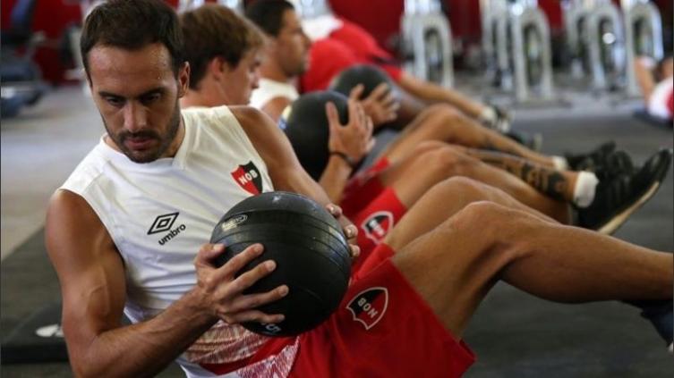 Cuarentena leprosa: Santiago Gentiletti, entre el encierro, el entrenamiento y la familia