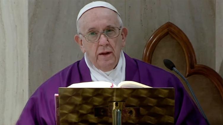 Francisco continúa las celebraciones de una Semana Santa atípica