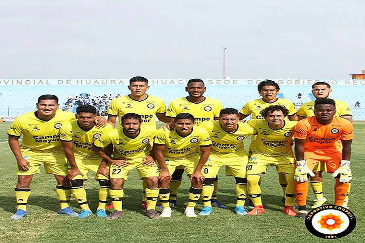 Por la pandemia del COVID-19 un club rescindió el contrato de todos sus futbolistas