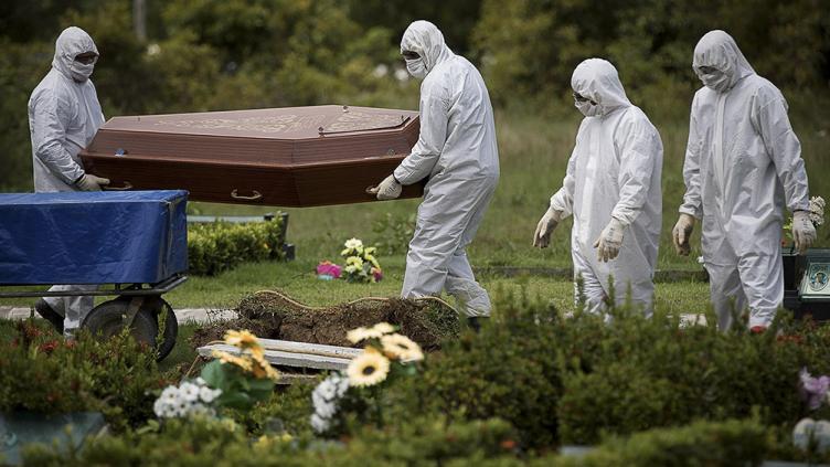 Brasil registra récord de fallecidos: 407 personas en 24 horas
