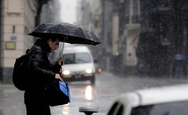 Domingo con lluvias intensas en  Santa Fe