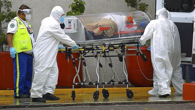 México superó la barrera de los 20.000 contagios de coronvirus y se acerca a los 2.000 muertos