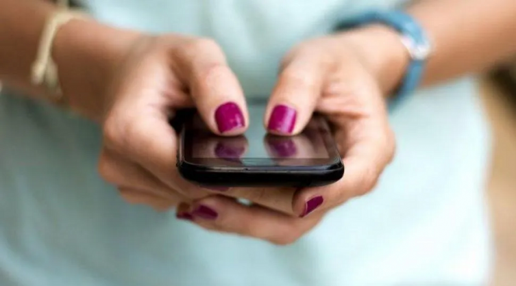 Lanzaron WhatsApp para asistir a personas en situación de violencia de género