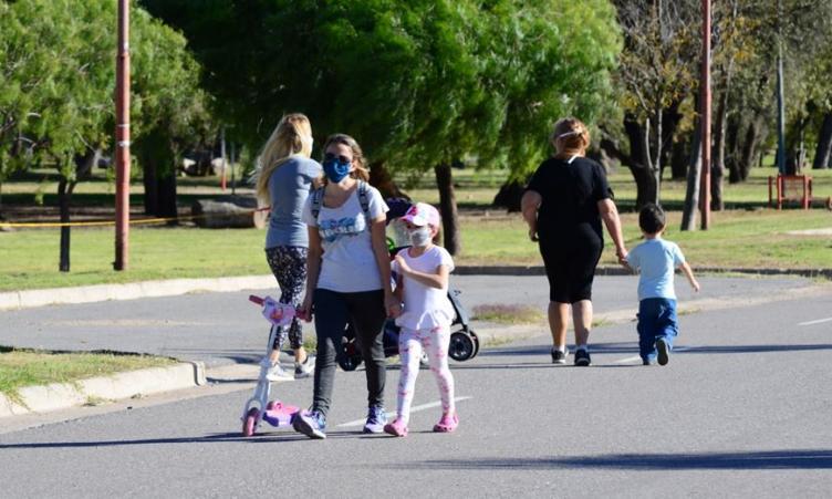 Solicitan salidas recreativas por razones de salud psicofísicas y motivos familiares