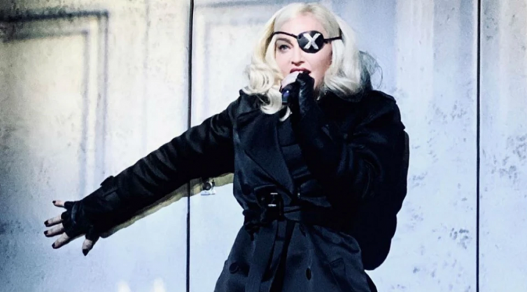A los 61 años, Madonna reventó la red con una foto ultra hot