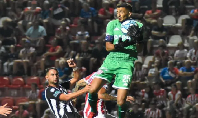 Unión tiene interés de que Sebastián Moyano siga en el club