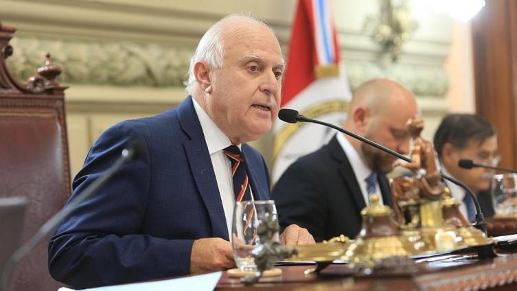 Lifschitz: