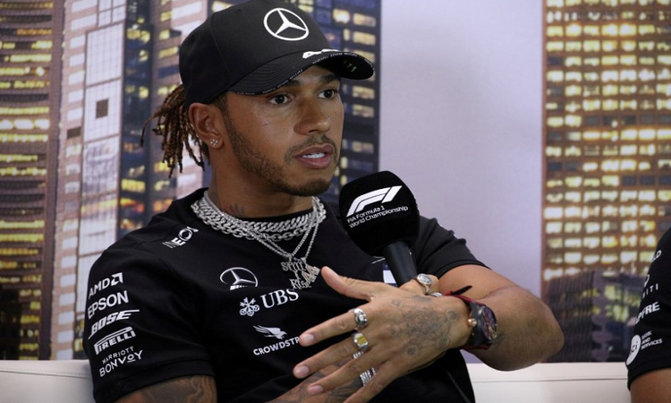 Lewis Hamilton pidió a España que prohíba la matanza de toros y recibió una ola de críticas