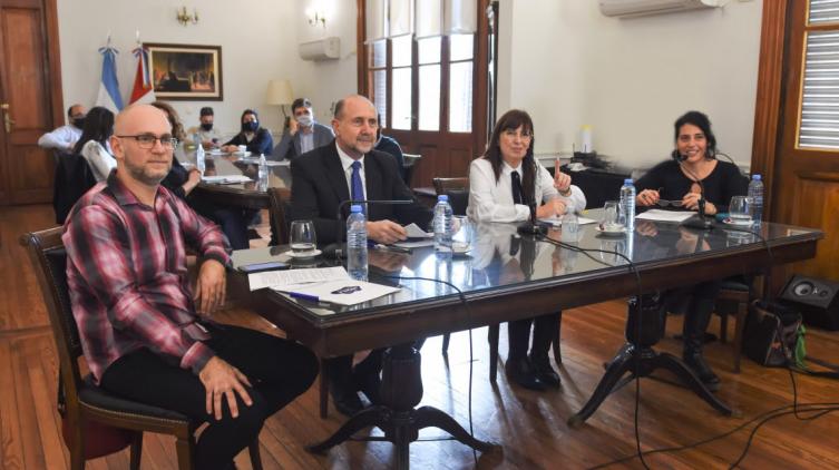 Ley Micaela: Perotti y su gabinete se capacitaron sobre violencia de género