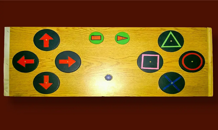 Mendoza: construyó un gamepad para que jueguen personas con problemas motrices