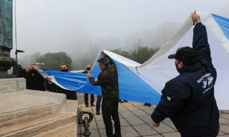 En Rosario un Día de la Bandera marcado por los límites que impone la pandemia