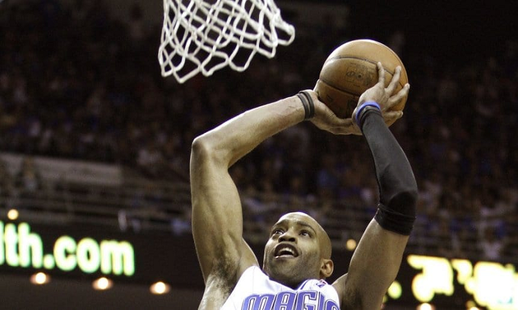 Vince Carter anunció su retiro después de 22 temporadas en la NBA