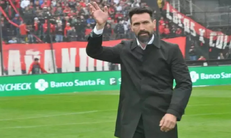 Cuando llegaría Domínguez para sumarse a Colón
