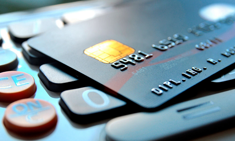 El consumo con tarjetas de crédito creció un 43% en el último mes de cuarentena