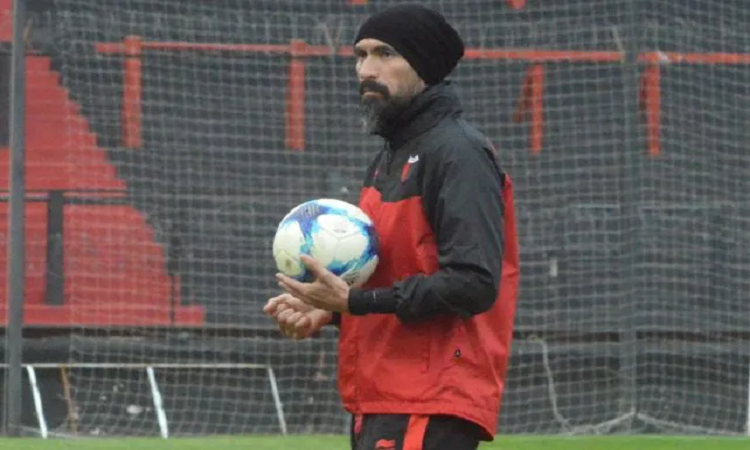 Domínguez está  en Santa Fe y  define temas en Colón 