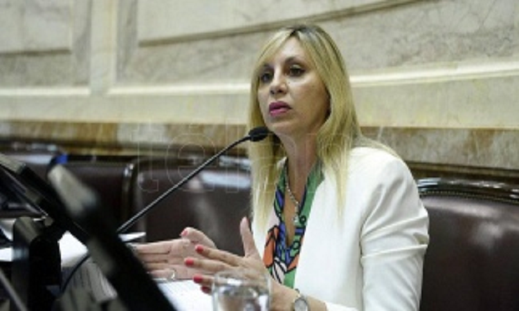 Un proyecto busca agravar las penas por violencia contra personal médico