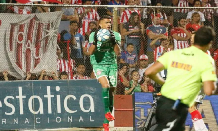 Moyano seguiría en Unión