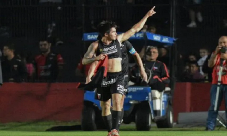 Colón le hizo una demanda a Brian Galván ante la FIFA