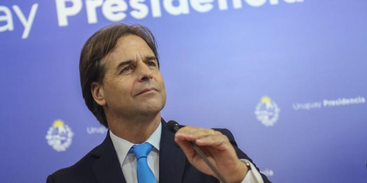 Uruguay cerrará algunas embajadas y consulados, entre ellos uno en la Argentina