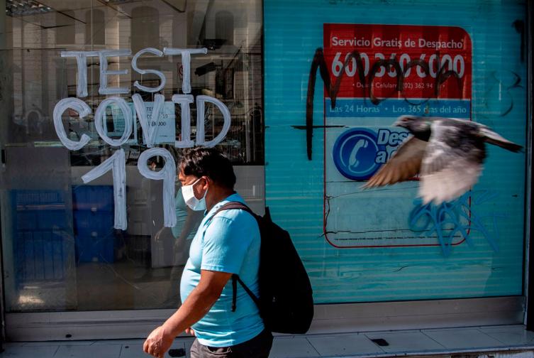 Chile es el decimotercer país en el mundo que superó los 10 mil decesos