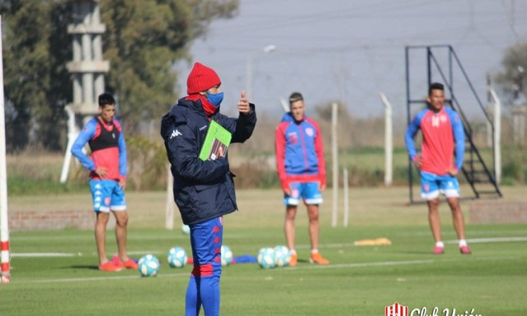 Unión: Azconzábal remarcó que 