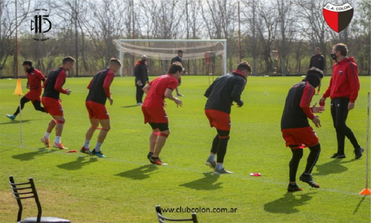 A Colón se le fueron muchos jugadores e incorporó pocos
