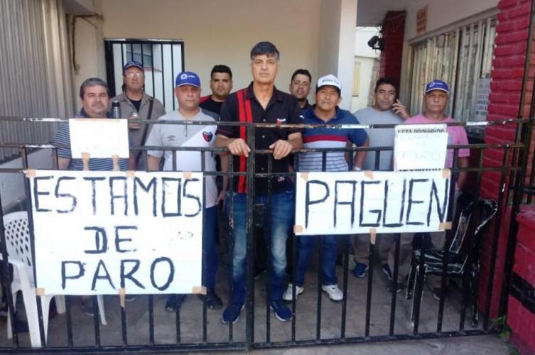 Estado de Asamblea en Colón: trabajadores reclaman su sueldo