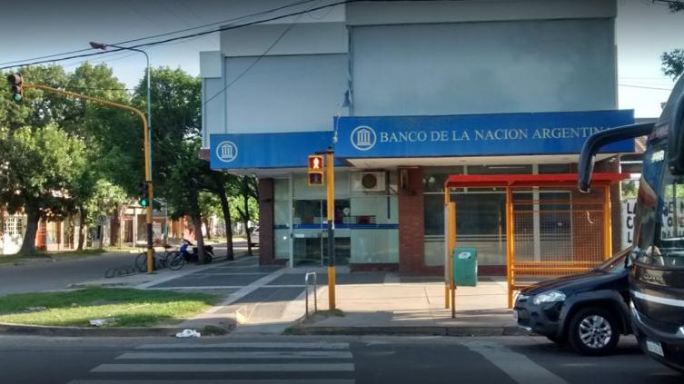 El Banco Nación cerrado por un caso de coronavirus