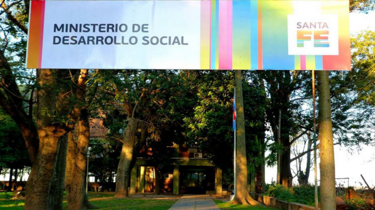  Por tres casos positivos cierran el Ministerio de Desarrollo Social