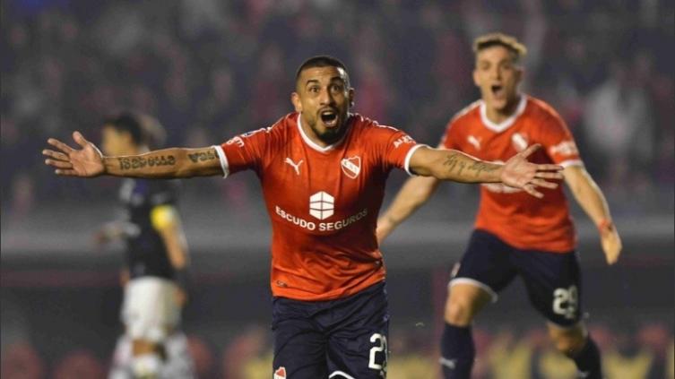 Cristian Chávez, el delantero que llegaría a Rosario Central a cambio de Federico Martínez