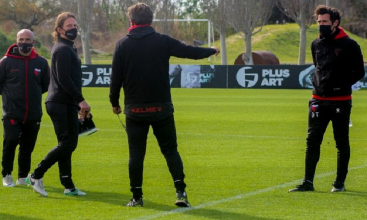 Domínguez armará un amistoso interno en Colón