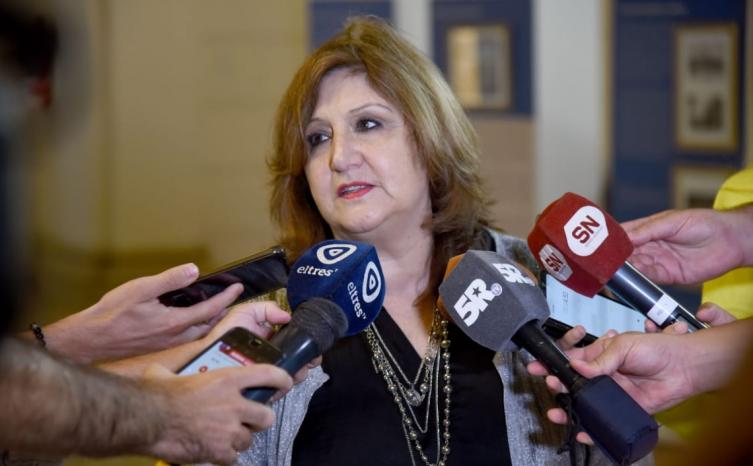 Adriana Cantero celebró el acuerdo con los gremios docentes