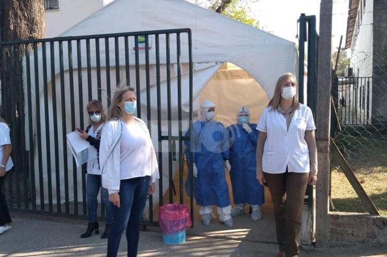 Comenzaron los hisopados en la carpa sanitaria del Sayago