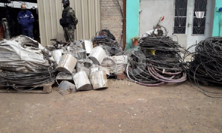 Secuestraron cables eléctrico de la EPE robados