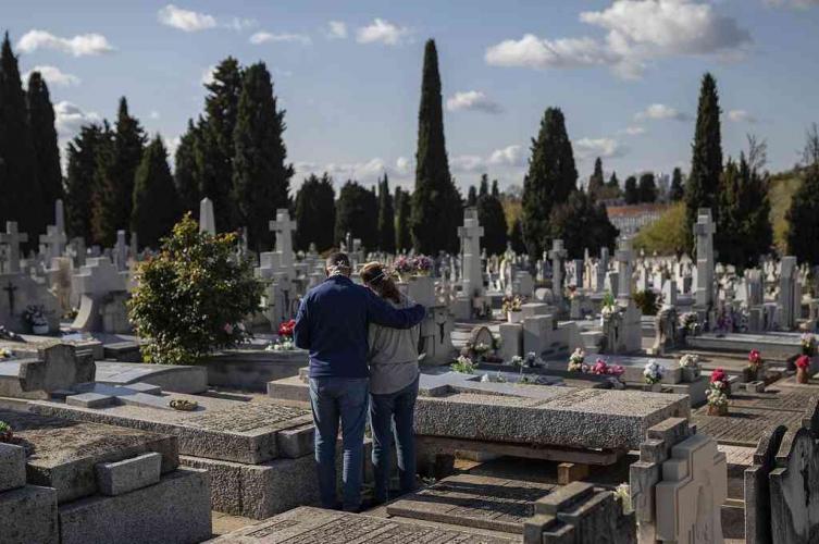 España, es el tercer país europeo con más muertes por la pandemia