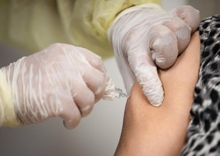 Rusia pide que la OMS registre su vacuna contra el coronavirus