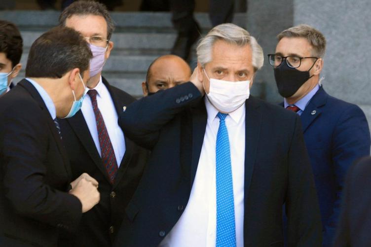 Fernández defendió el desalojo en Guernica y habló del conflicto Etchevehere