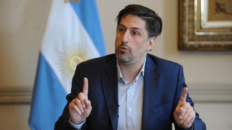 Trotta ratificó el inicio del ciclo lectivo de 2021 en marzo