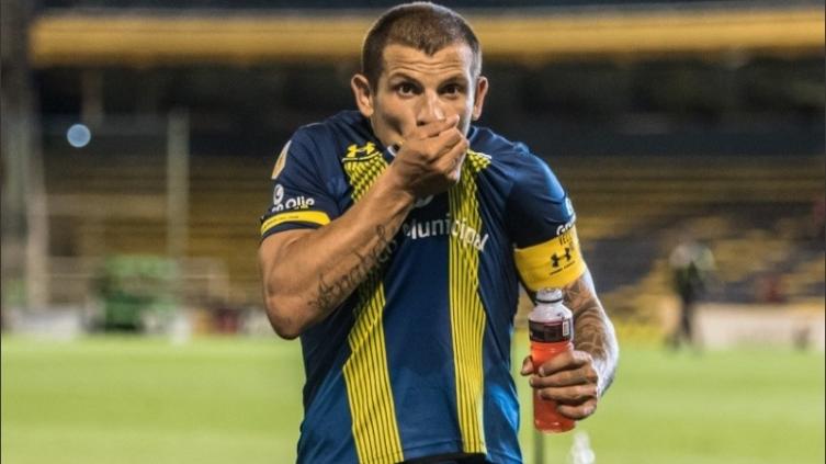 Vecchio contento con la 10 y ser capitán de Central