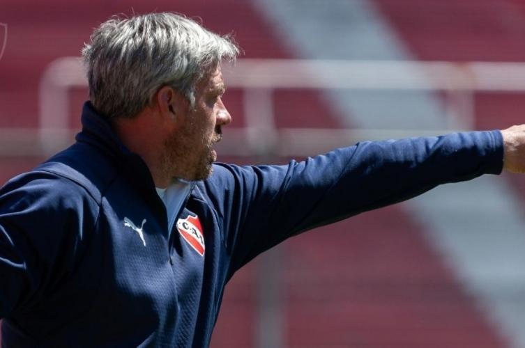 Independiente con or lo mejor que tiene para recibir a Colón