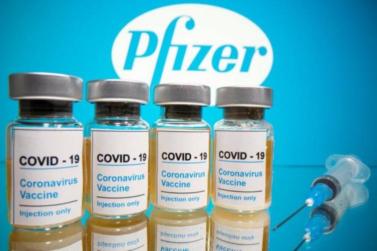Pfizer informó que su vacuna alcanzó una eficacia del 90% en fase 3