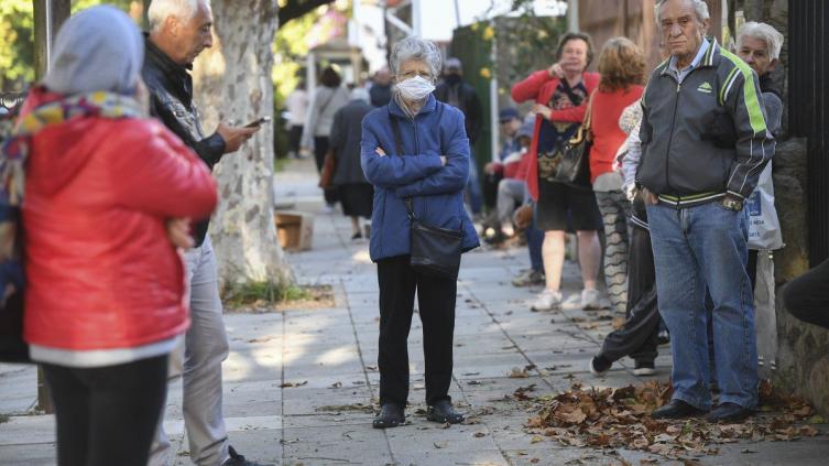 Cómo es la nueva fórmula previsional que propone el Gobierno