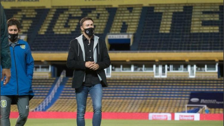 Se fracturó un defensor de Rosario Central