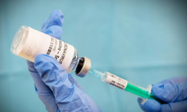 Pfizer pedirá autorización para el uso de emergencia de su vacuna