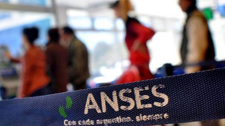 Pandemia: el Estado nacional aportó más de $720.000 millones