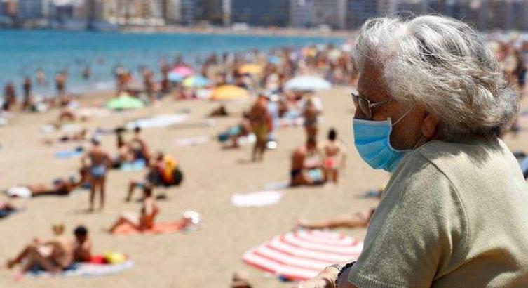 Certificado Verano: los requisitos para las vacaciones, provincia por provincia