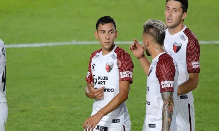 Eric Meza firmaría con Colón
